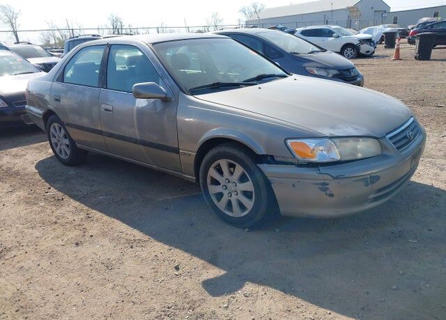 2001 TOYOTA Camry