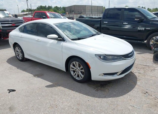 2015 CHRYSLER 200