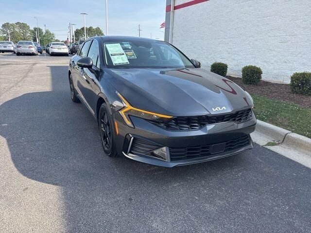 2025 KIA K5