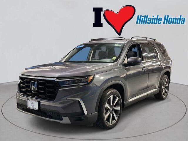 2023 HONDA Pilot
