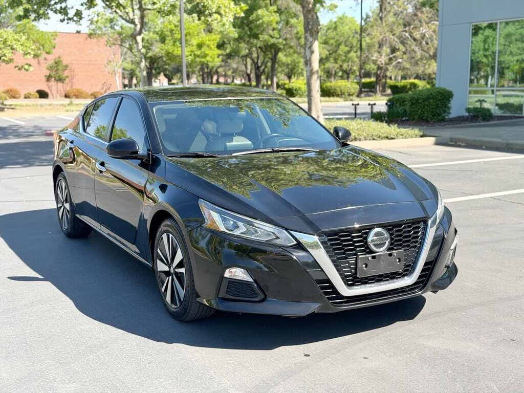 2021 NISSAN Altima