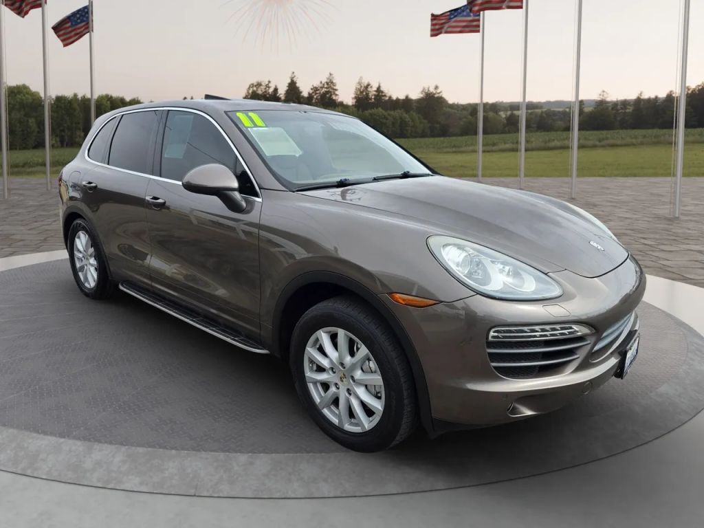 2011 PORSCHE Cayenne