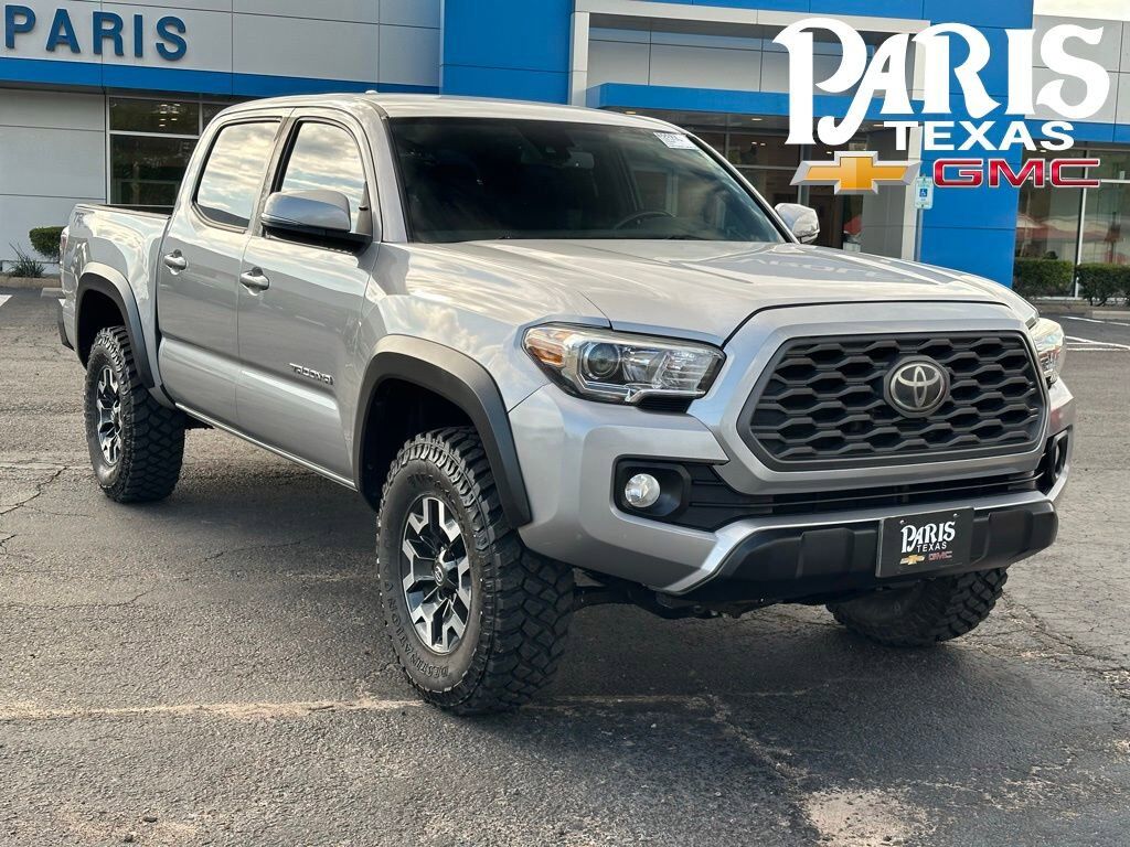 2020 TOYOTA Tacoma