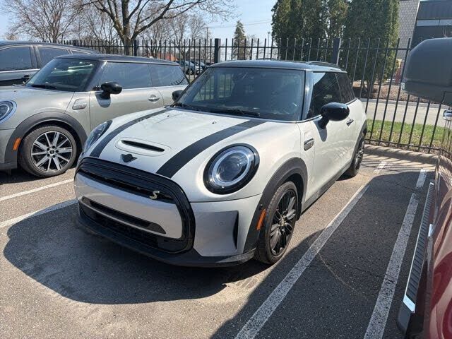 2022 MINI Hardtop
