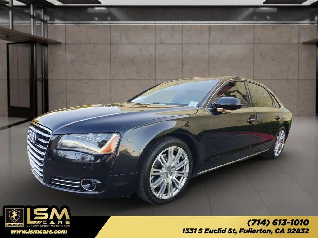 2013 AUDI A8