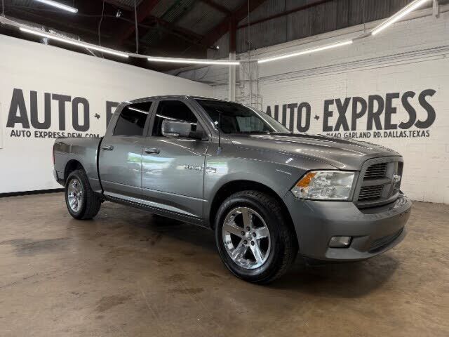2010 DODGE Ram