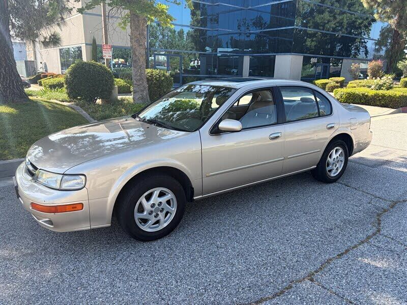 1998 NISSAN Maxima