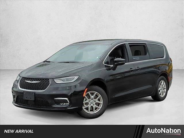 2025 CHRYSLER Pacifica