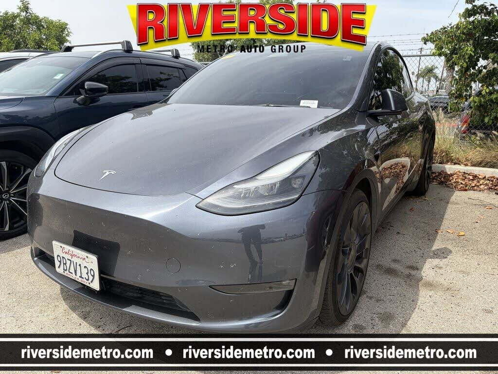 2022 TESLA Model Y