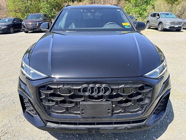 2025 Audi Q8