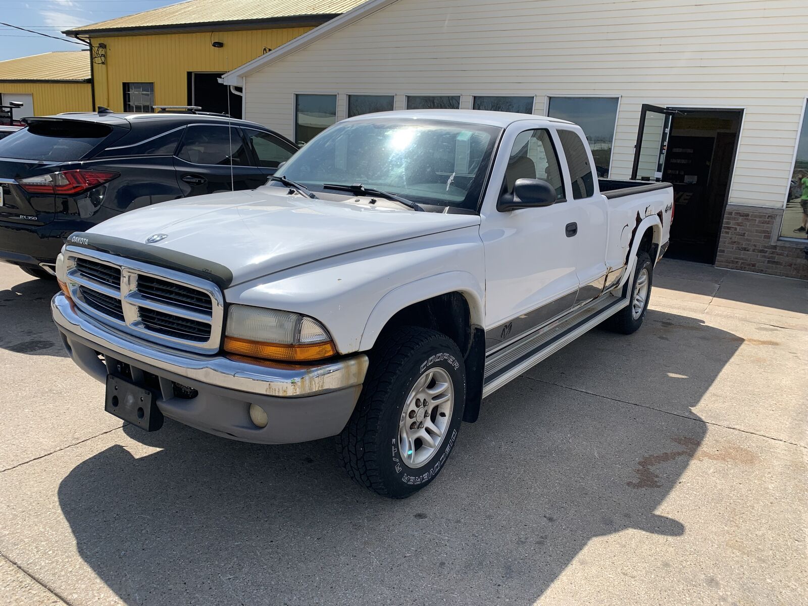 2004 DODGE Dakota