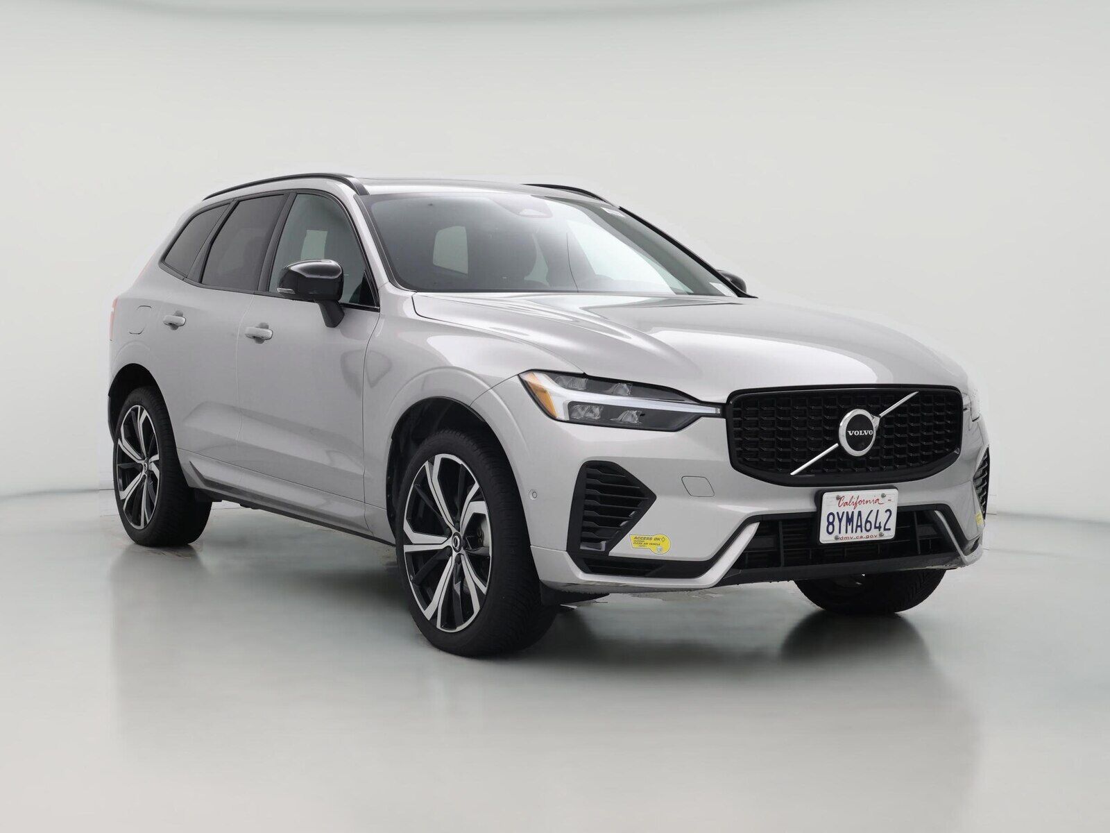 2022 VOLVO XC60