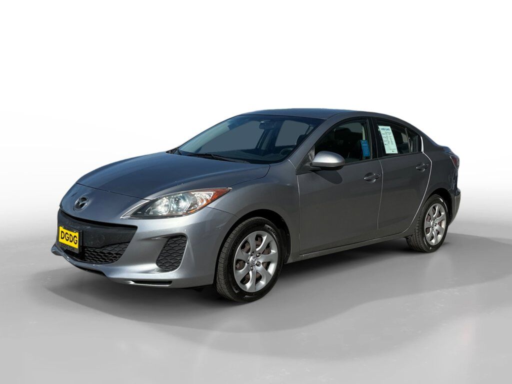 2013 MAZDA Mazda3