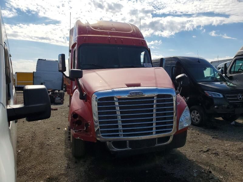 2013 FREIGHTLINER Cascadia