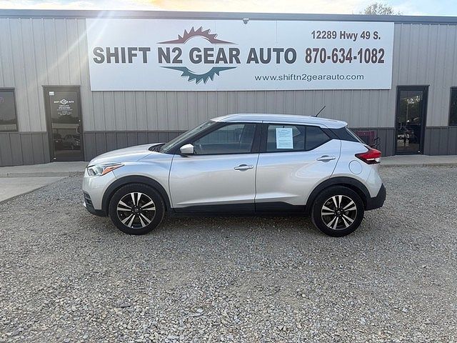 2020 NISSAN Kicks