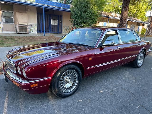 1997 JAGUAR Vanden Plas