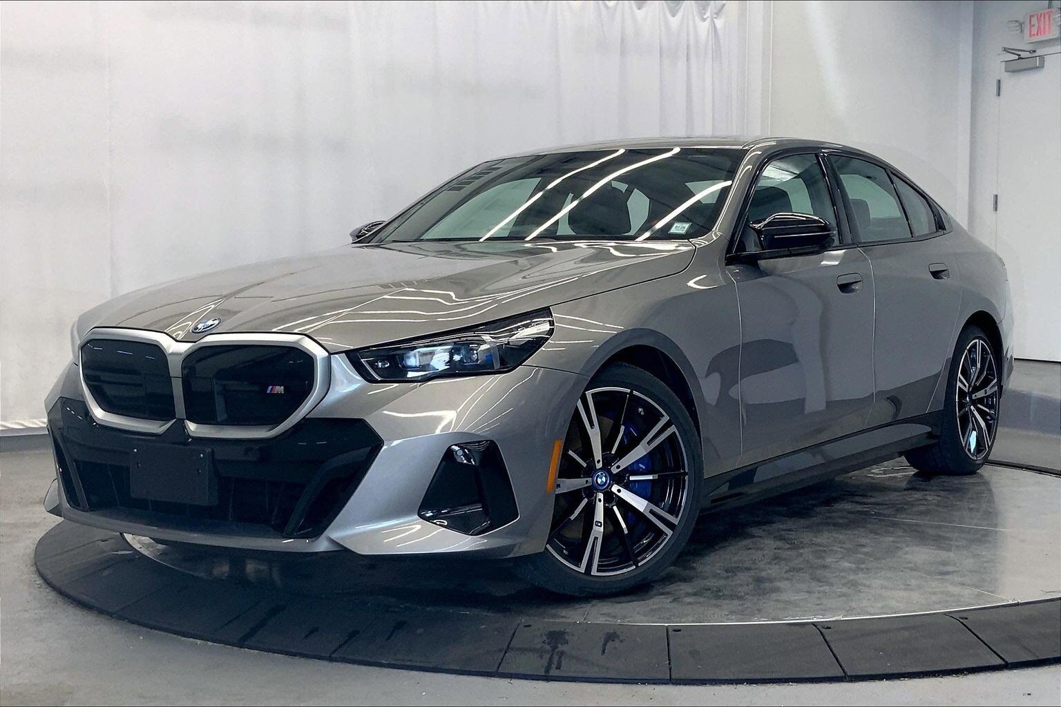 2024 BMW i5