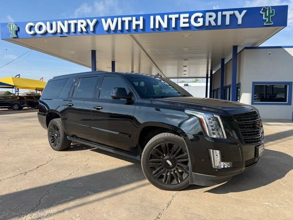 2018 CADILLAC Escalade ESV