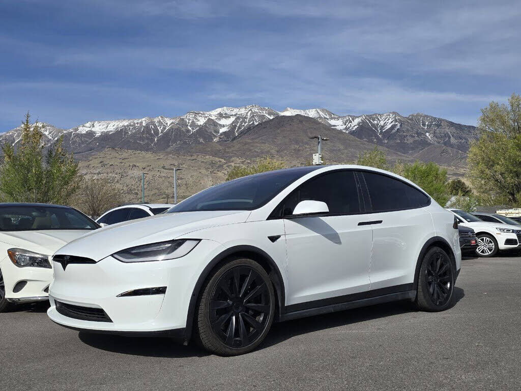 2022 TESLA Model X