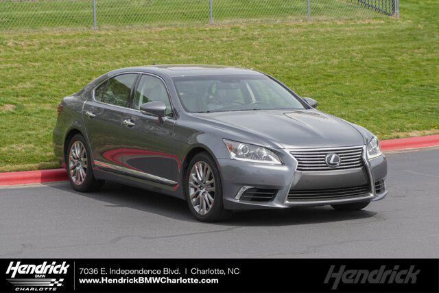 2017 LEXUS LS