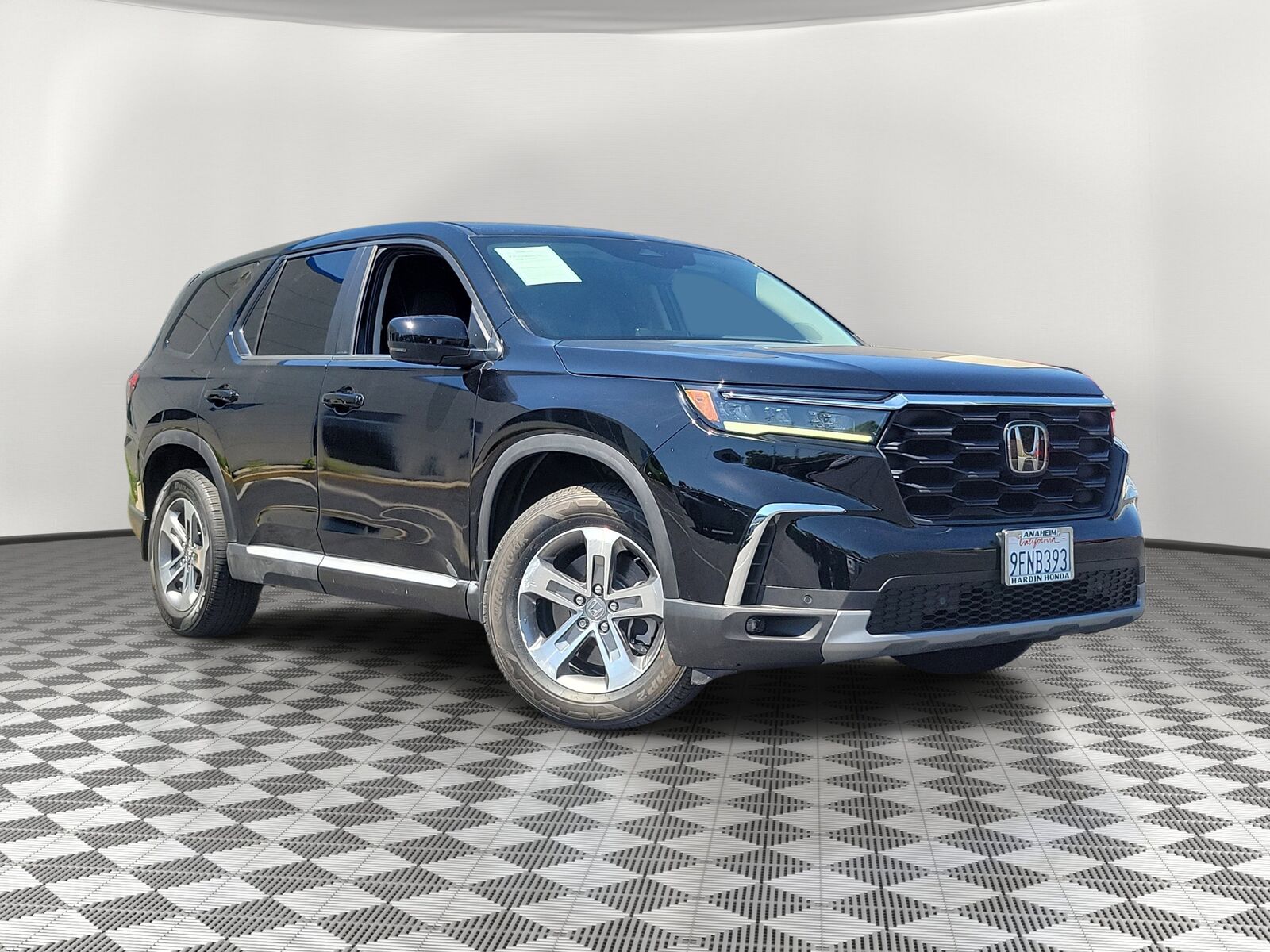 2023 HONDA Pilot