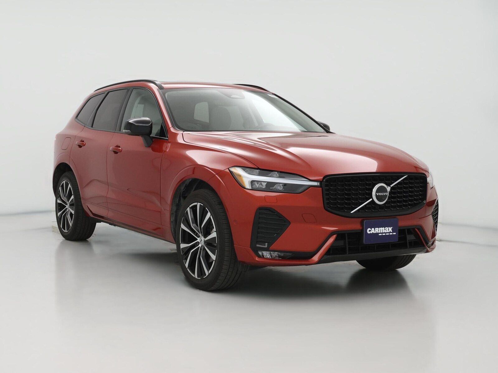 2023 VOLVO XC60