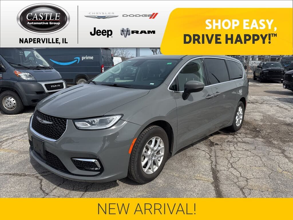 2023 CHRYSLER Pacifica
