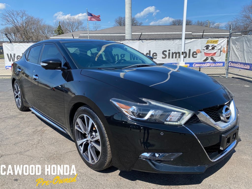 2017 NISSAN Maxima
