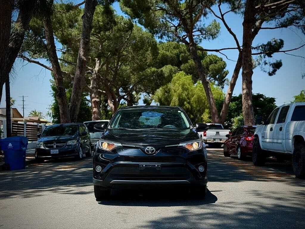 2017 TOYOTA RAV4