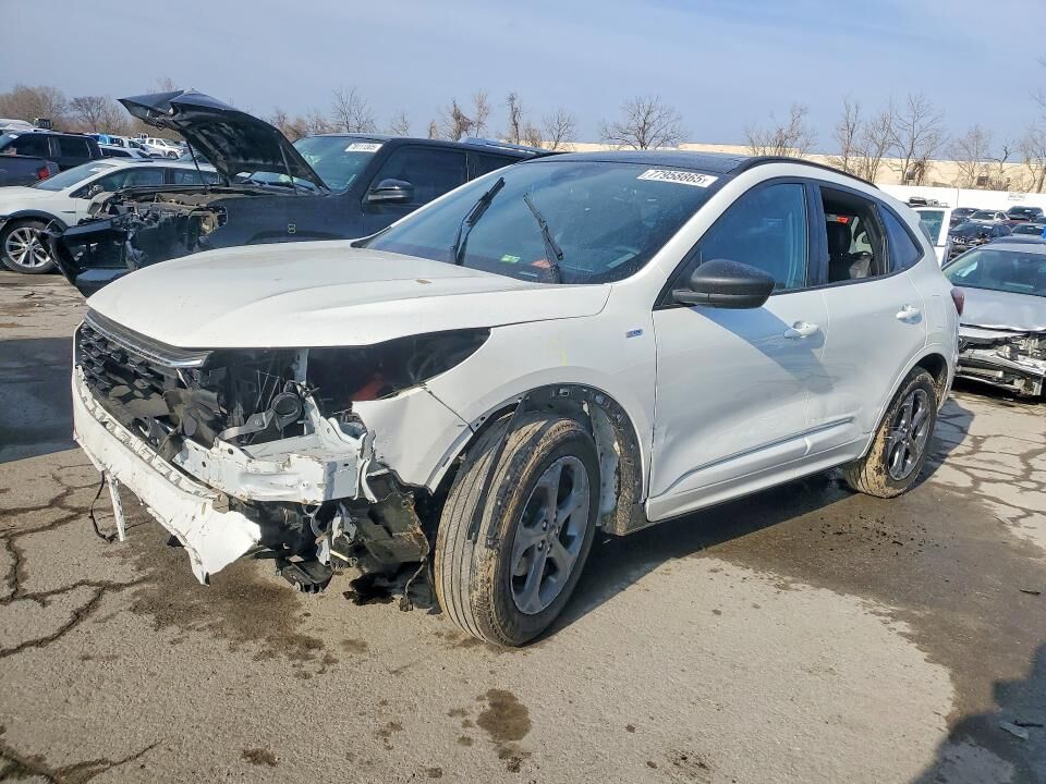 2024 FORD Escape