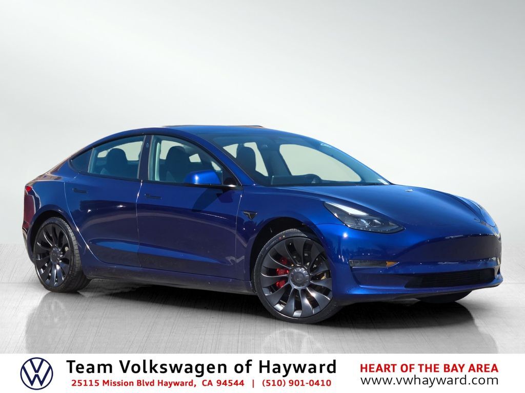2023 TESLA Model 3
