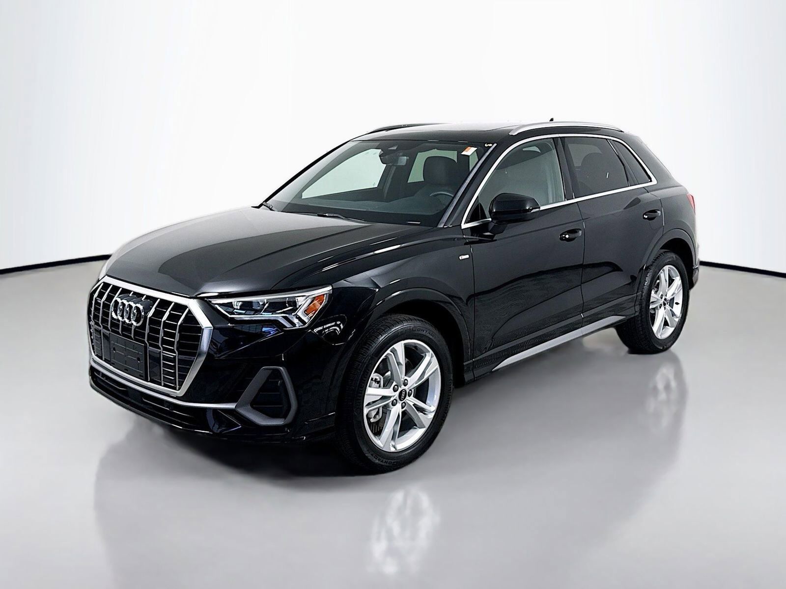 2024 AUDI Q3