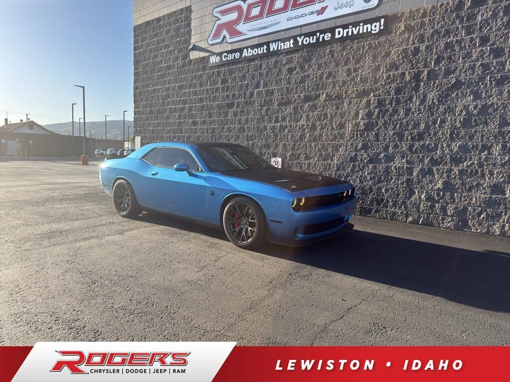 2016 DODGE Challenger