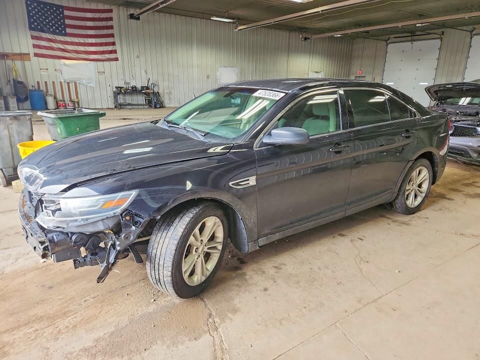 2016 FORD Taurus