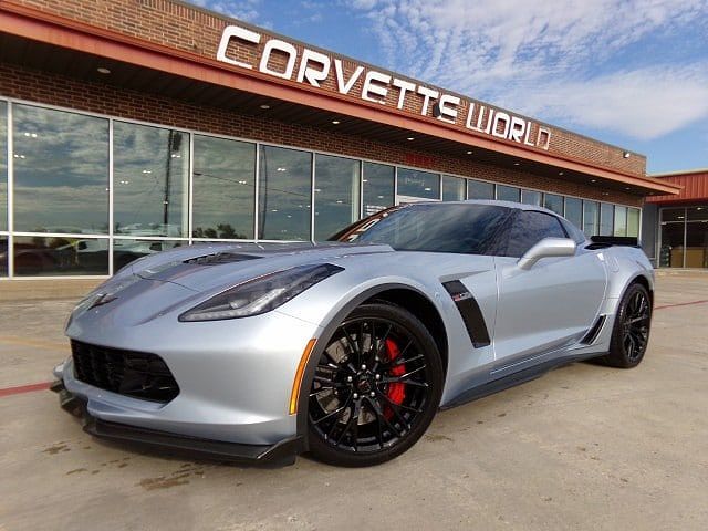 2017 CHEVROLET Corvette