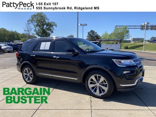 2018 FORD Explorer