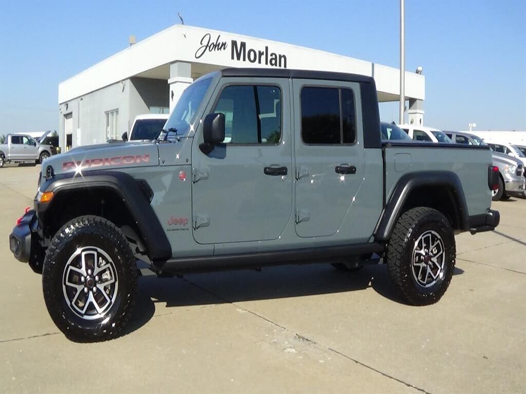 2024 JEEP Gladiator