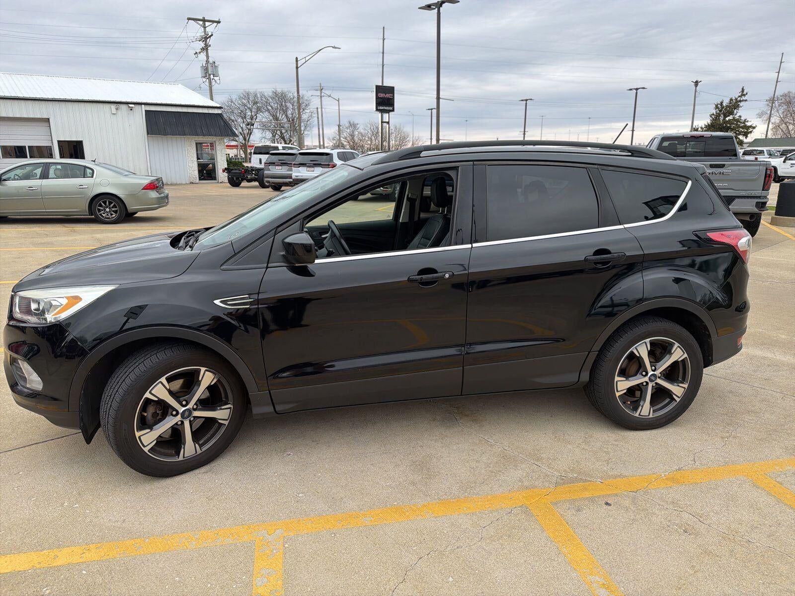 2018 FORD Escape
