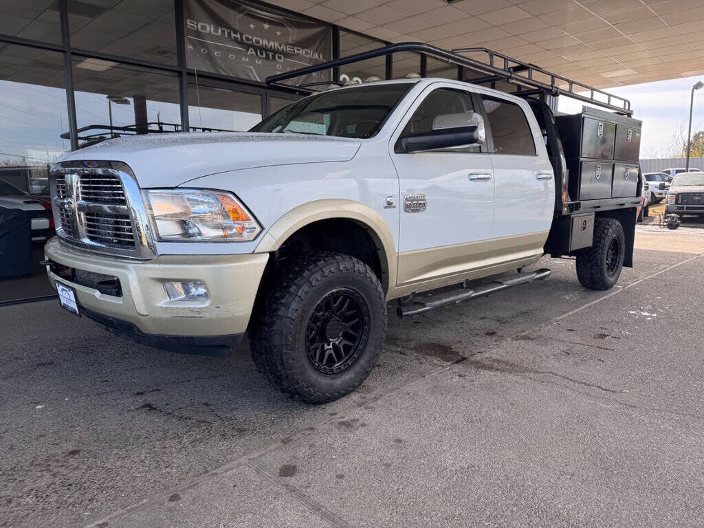 2011 DODGE Ram