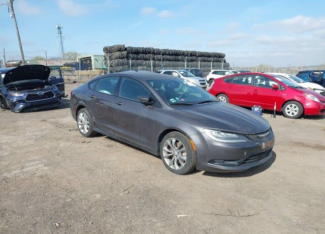 2015 CHRYSLER 200