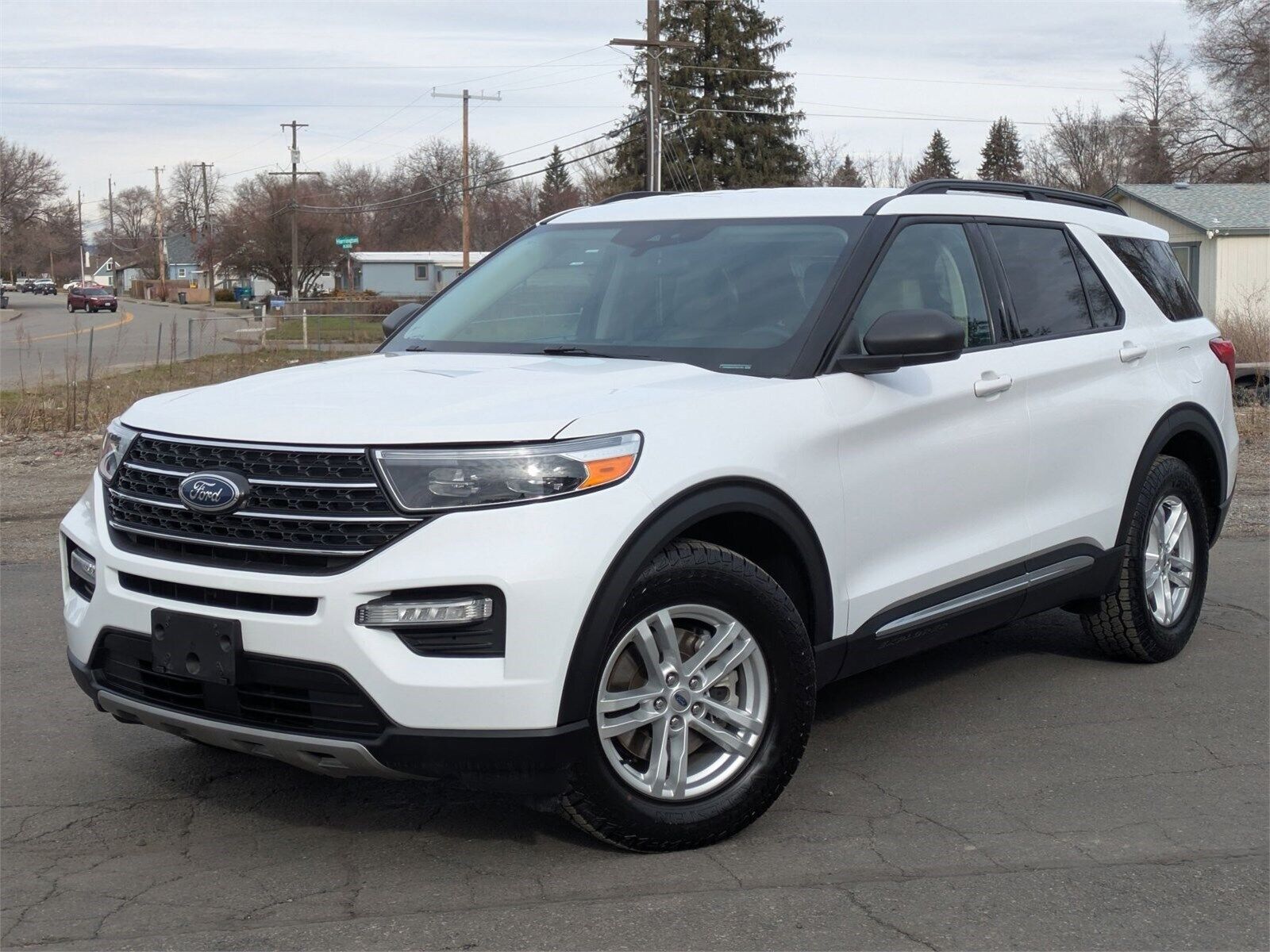 2023 FORD Explorer