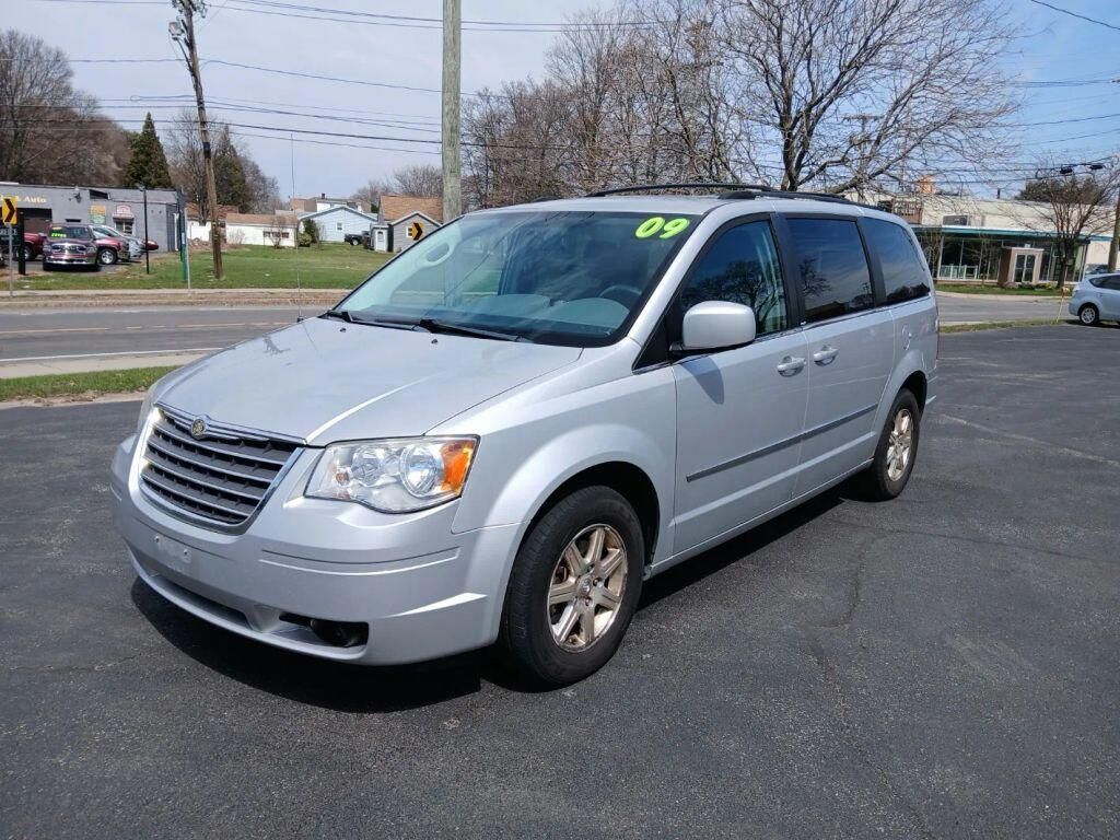 2009 CHRYSLER Town and Country
