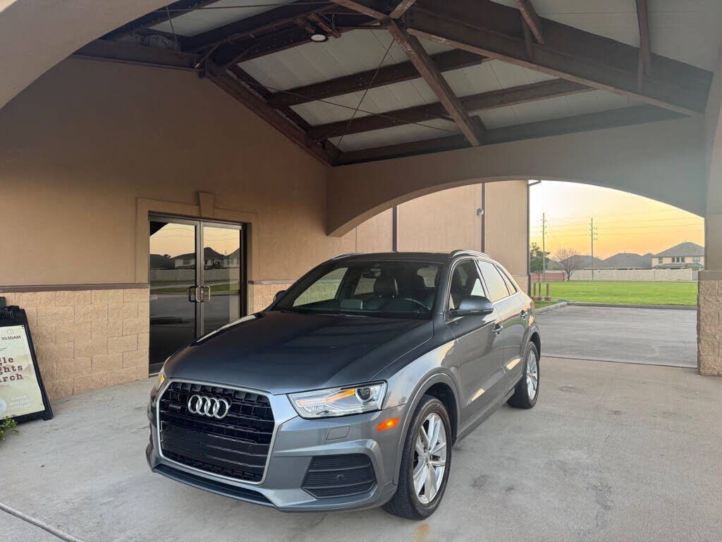 2016 AUDI Q3