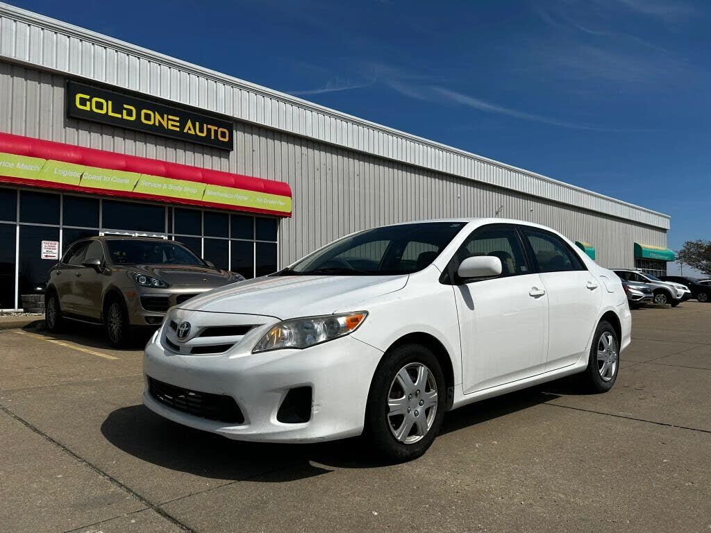 2011 TOYOTA Corolla