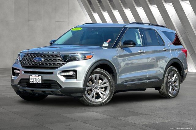 2022 FORD Explorer