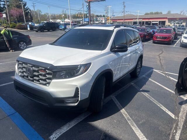 2023 HONDA Passport