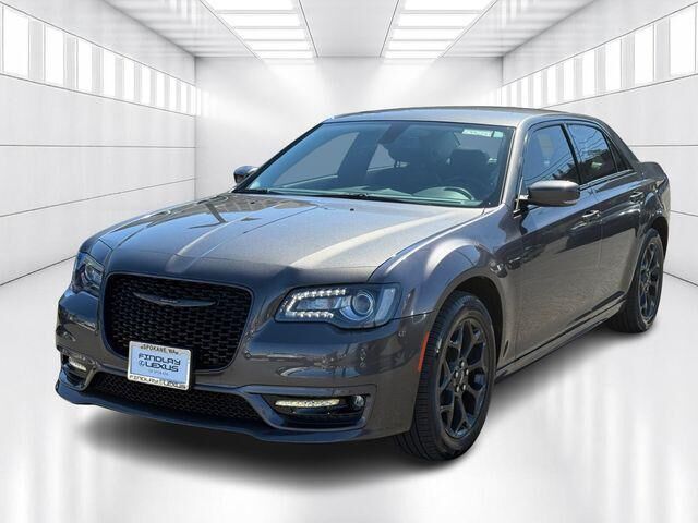 2022 CHRYSLER 300