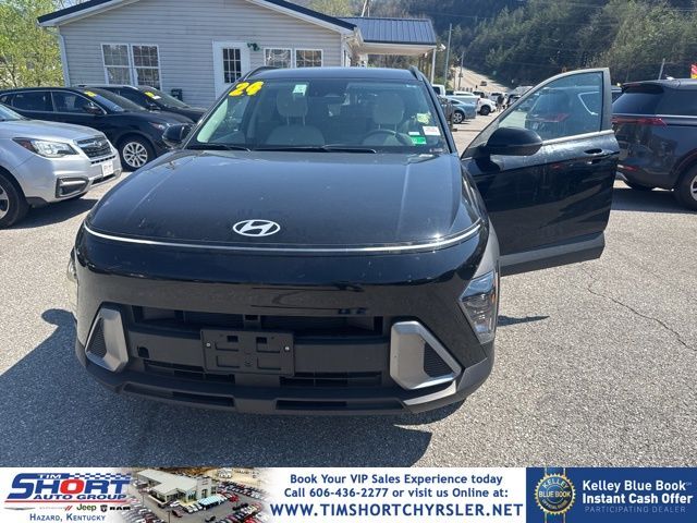 2024 HYUNDAI Kona