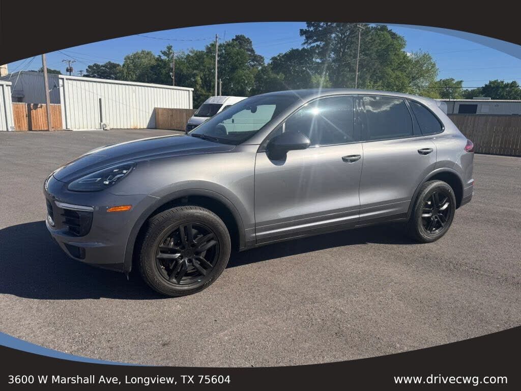 2016 PORSCHE Cayenne