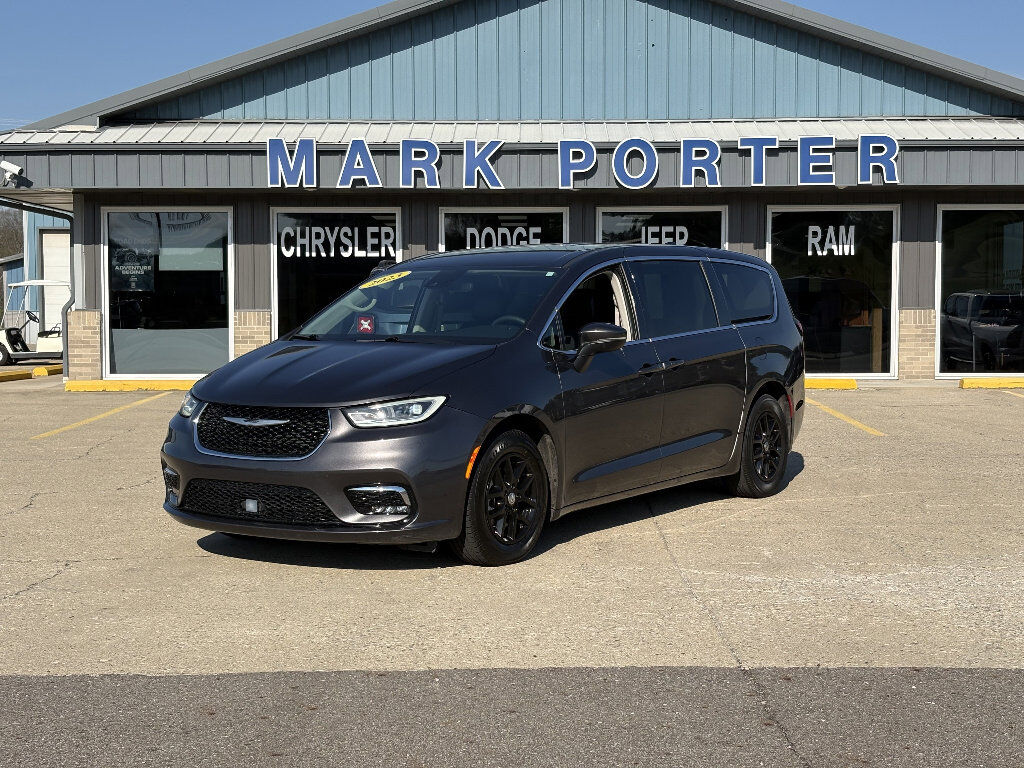 2023 CHRYSLER Pacifica